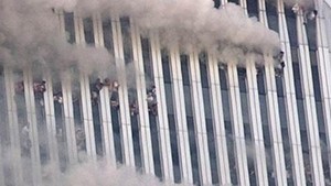Never Forget! Momen Tak Terlupakan Saat Serangan 9/11