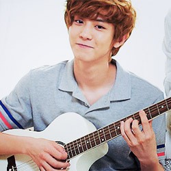5 Gaya Rambut Si Ceria Chanyeol EXO