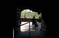 Gua ini hanya memiliki satu akses untuk masuk maupun keluar (Ugik/detikTravel)