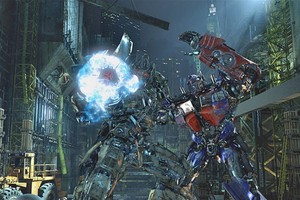 Ketika Optimus Prime Meminta Turis Menyelamatkan Bumi