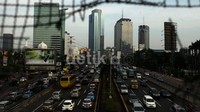 Menteri Perindustrian MS Hidayat meminta Jokowi tidak khawatir akan program mobil murah. Menurut Hiayat, program tersebut tidak akan terfokus di Jakarta dan menambah kemacetan di Ibu Kota.