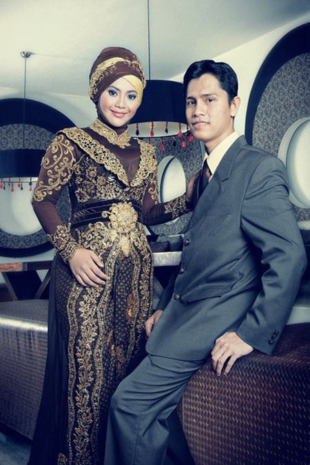Khairudin & Istie Andaryati Pre Wedding Gaun & Kebaya (dok. Wolipop)