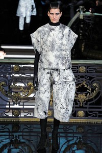 John Galliano. Fall/Winter 2013. Paris Fashion Week 2013. [Photo by Pascal Le Segretain/Getty Images]