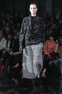 John Galliano. Fall/Winter 2013. Paris Fashion Week 2013. [Photo by Pascal Le Segretain/Getty Images]