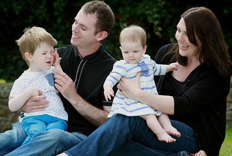 Dikandung di Waktu yang Sama, Anak Kembar Ini Lahir di Tahun Berbeda