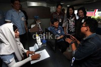 Penyediannya mesin ini merupakan bentuk komitmen BCA untuk terus memudahkan nasabah dan para pedagang dalam melakukan transaksi.