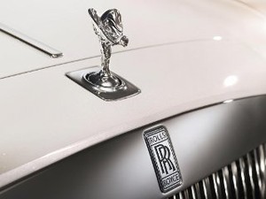 Rolls-Royce Tertarik Ciptakan SUV