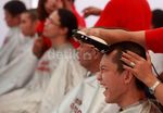 Cukur Massal untuk Penderita Kanker