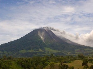 Sinabung Meletus, Telkomsel Kerahkan Combat