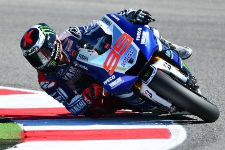 Kalahkan Duo Honda, Lorenzo Juara di Misano