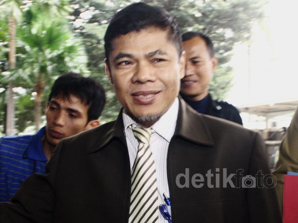 Ketua PPATK M Yusuf Datangi Kantor KPK