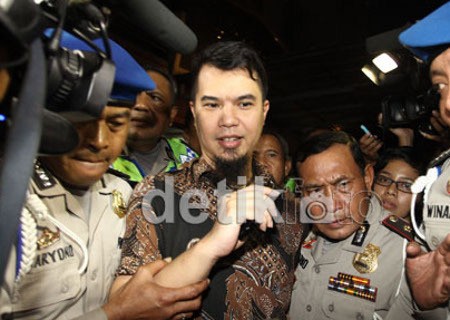 Dhani Yakin Maia Akan Hindari Publik Jika Diperiksa Polisi