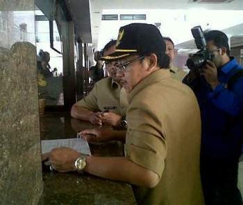 Walikota Malang Absen, Wawali Sidak Block Office