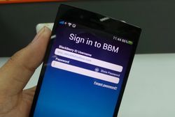 Mengintip Aksi BBM di Ponsel Android