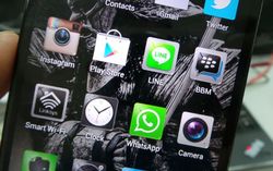 Mengintip Aksi BBM di Ponsel Android