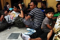 Di antara para imigran juga terdapat anak-anak.