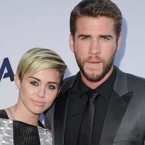 Pertunangan Miley Cyrus dan Liam Hemsworth Berakhir!