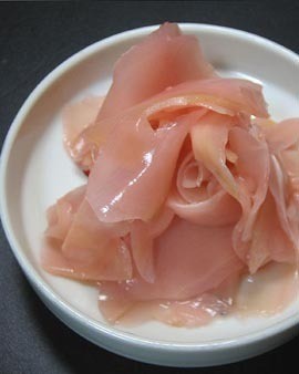  Makan Sushi Makin Enak dengan Pelengkap Ini