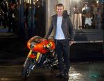Gaya Bikers ala David Beckham