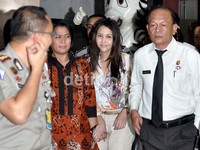 Maia Estianty sudah bisa tersenyum. Noel/detikHOT.