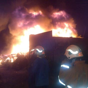 Gudang Filter Kapal di Semampir Ludes Terbakar