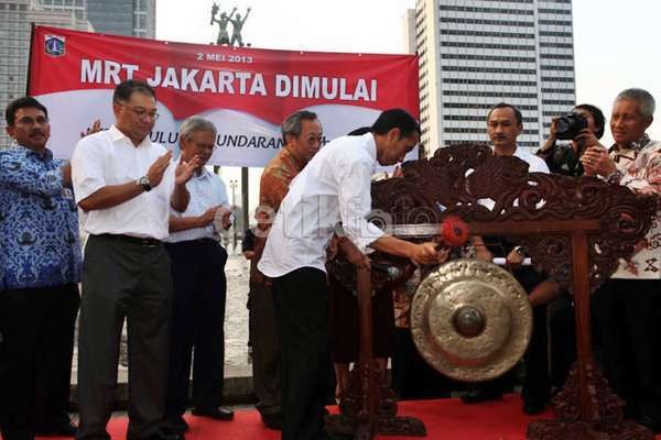  Ini Cara Operator Mengatasi Macet Saat Pengerjaan MRT 