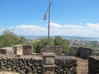 Benteng ini terbuat dari batu yang konon tidak memerlukan semen untuk menyatukannya melainkan dengan putih telur (Shafa/detikTravel)