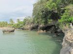 Pantai Karangbolong yang Tak Pernah Sepi di Anyer