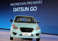 Datsun Go juga disokong mesin kapasitas 1.2 liter dengan transmisi 5 percepatan.