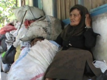 Kisah Seorang Pemulung yang Bisa Naik Haji