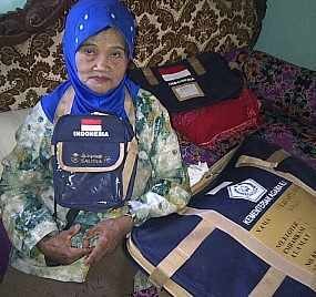 Bupati Probolinggo Terharu Mendengar Pemulung Naik Haji