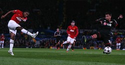 Dengan kemenangan ini MU berada posisi pertama Grup A. Sama-sama mengumpulkan tiga angka dengan Shakhtar Donetsk, tim besutan David Moyes unggul produktivitas gol. REUTERS/Phil Noble.