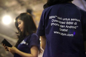 Pengumuman ini bisa dibilang sebagai momen bersejarah bagi perusahaan asal Kanada yang dulunya menggunakan nama Research In Motion (RIM). Pasalnya, langkah ini bak pertaruhan hidup-matinya perusahaan.
