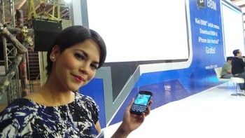     Untuk bisa menggunakannya, perangkat Android minimal berbasis Ice Cream Sandwich. Untuk iPhone minimal iOS 6,