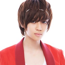 Niel Teen Top Siap Jadi Pelayan Spesial di Kafe
