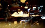 Cahaya Kemacetan Ibukota di Malam Hari