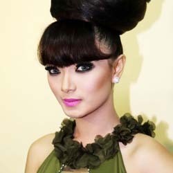 Diserang Nikita Mirzani, Zaskia Gotik Percaya Karma