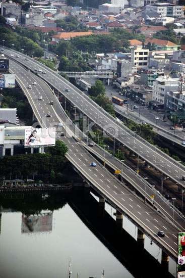 6 Ruas Tol Dalam Kota DKI Dibangun Usai Tiang Pancang MRT dan Monorel
