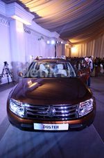 Renault Duster Dilepas Mulai Rp 239 Juta