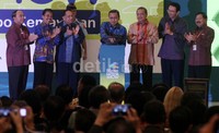 Wapres secara resmi membuka ajang Indonesia Internasional Motor Show (IIMS) 2013.