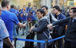 Jimmy Gunawan, Pemilik iPhone 5S Pertama di Dunia