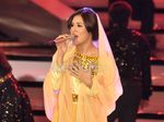 Pesona Raisa di Atas Panggung