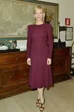 Gaya Klasik Cate Blanchett