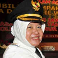 Sampah Bagi Risma Tidak Boleh Terbuang Percuma