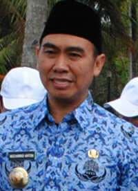 100 Hari Kerja Utamakan Pembenahan Infrastruktur