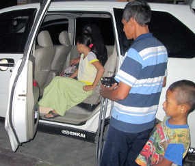 Berobat ke Solo, Pelajar SMP Bojonegoro Ini Ingin Sembuh