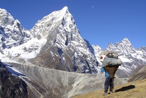 Ilmuwan Pelajari Keperkasaan Sherpa di Pegunungan Himalaya