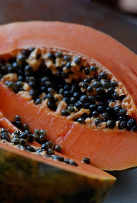 Kulit Cerah dan Kencang Berkat Konsumsi Nanas dan Pepaya