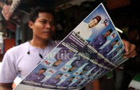 Bagi yang melanggar aturan ini, sanksinya, berupa teguran dan sanksi administratif.