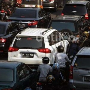 Jokowi Serahkan Proyek ERP Senilai Rp 2 Triliun ke BUMN dan BUMD